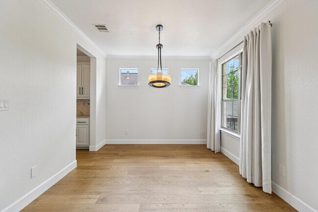 Building Photo - 12604 Tierra Grande Trail