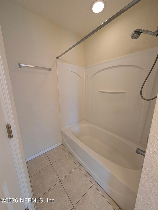 Building Photo - 1807 Lago Del Sur Drive