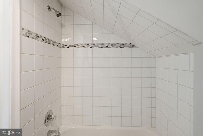 Building Photo - 5716 Crawford Dr