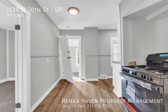 Building Photo - 3118 W 30th St