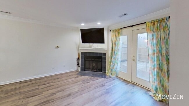 Building Photo - 1608 Township Cir
