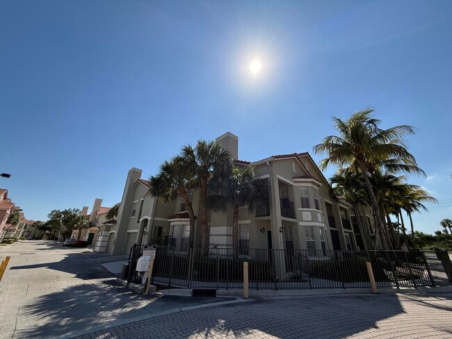 Building Photo - 1106 Belmont Pl