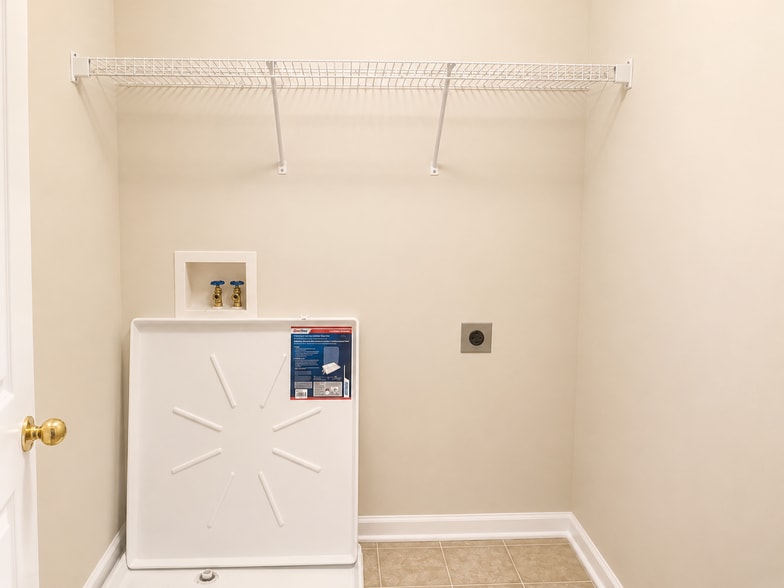 Laundry room - 6406 Granite Hill Ln