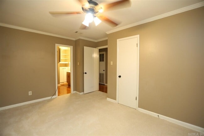 Building Photo - 312 Wedgewood Rd