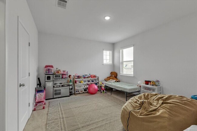 Building Photo - 2517 Cappelle Way