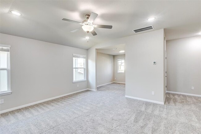 Building Photo - 2853 Moyer Ln