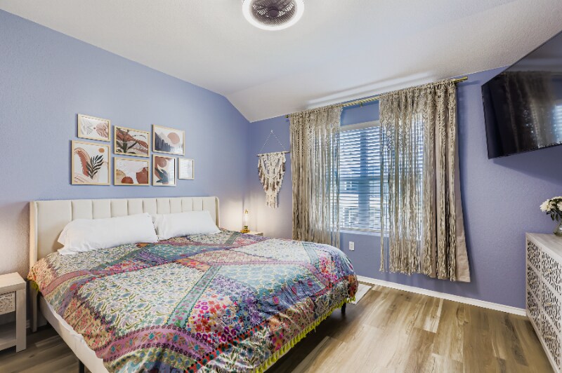 Building Photo - 7100 Spotted Leaf Wy