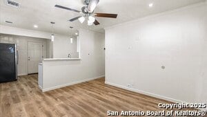 Building Photo - 338 S San Horacio Ave