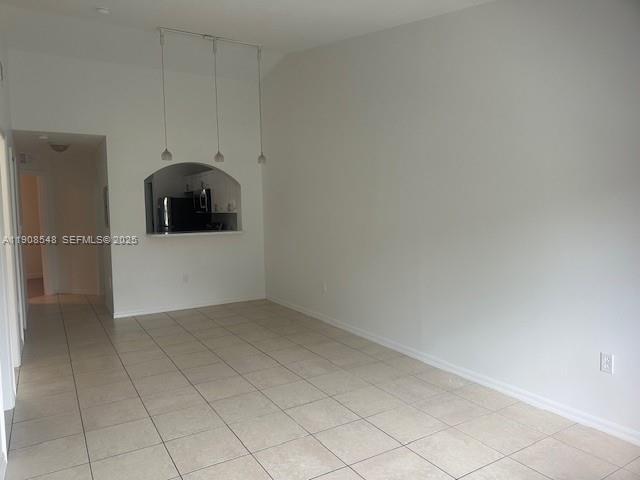 Building Photo - 2920 SE 12th Rd