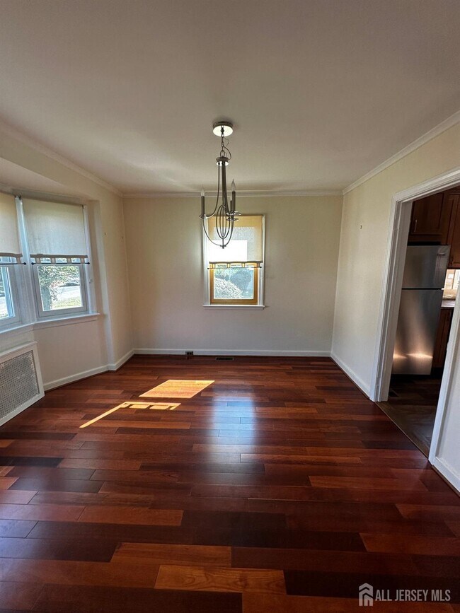 Building Photo - 277 Dukes Rd