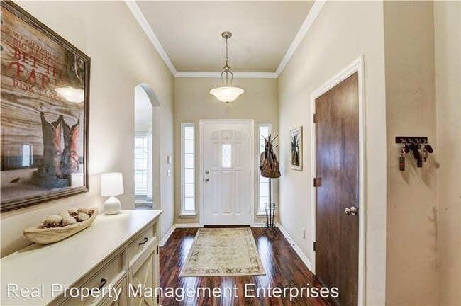 Building Photo - 3 br, 2 bath House - 17609 Red Tailed Hawk...