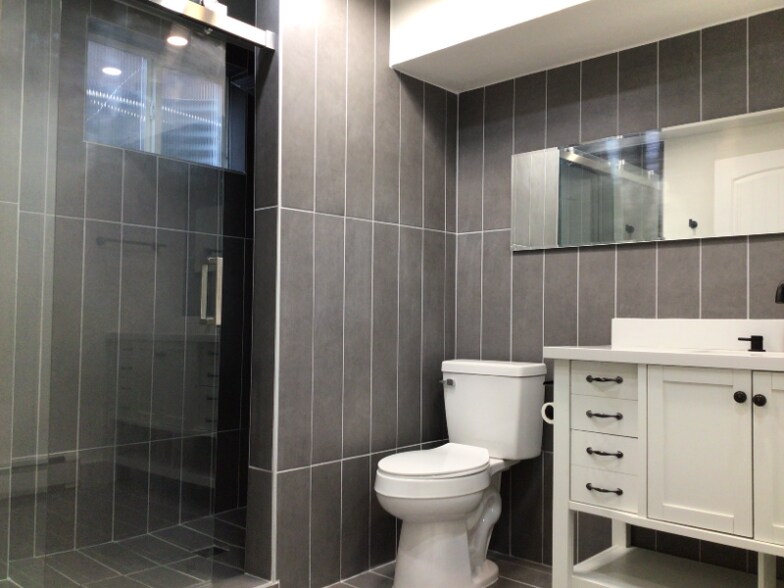 Building Photo - 2942 Illinois Ave