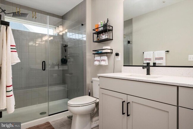 Building Photo - 7062 Fox Glove Ln