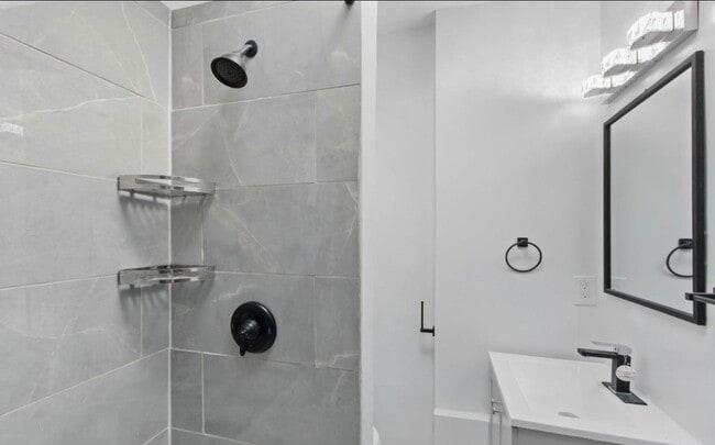 Building Photo - 2582 Edmondson Ave