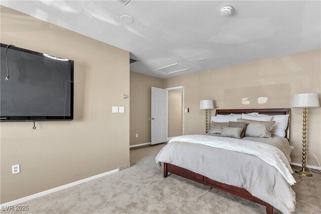 Building Photo - 7604 Charles Conrad Cir