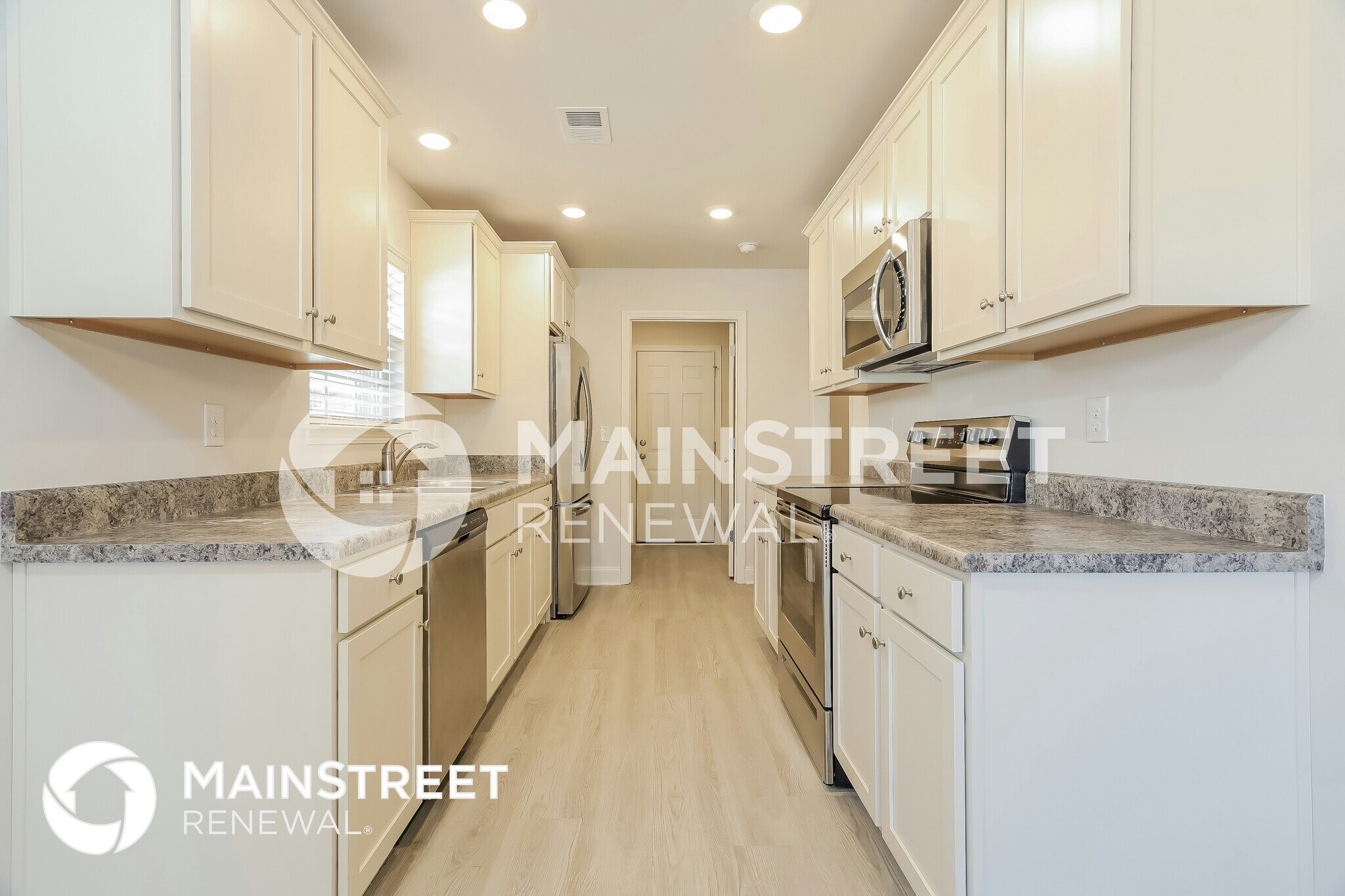 Building Photo - 324 Black Crk Trl