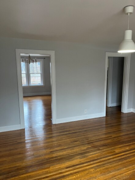 Building Photo - 1614 Andover Rd