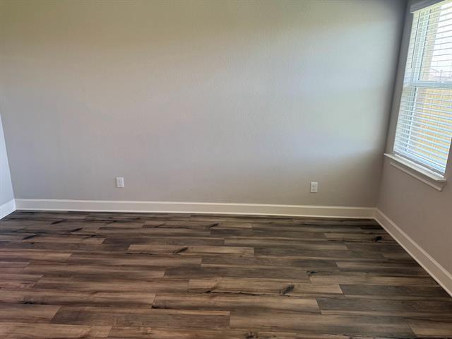 Building Photo - 812 Emerson Dr