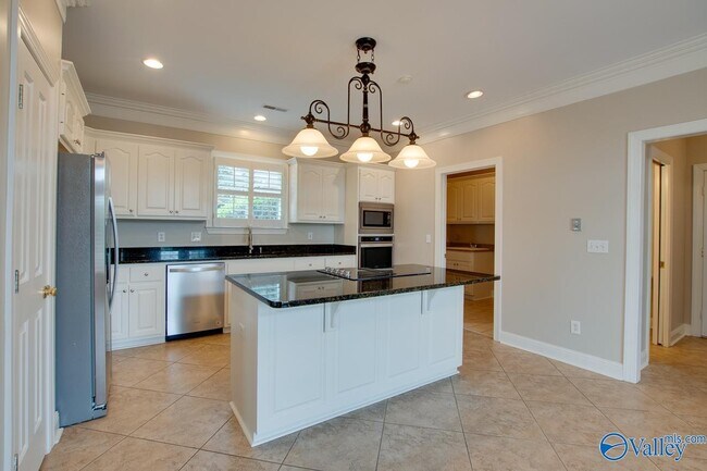 Building Photo - 3017 Brunswick Cir SE