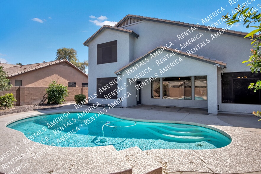 Building Photo - 4118 E Breckenridge Way