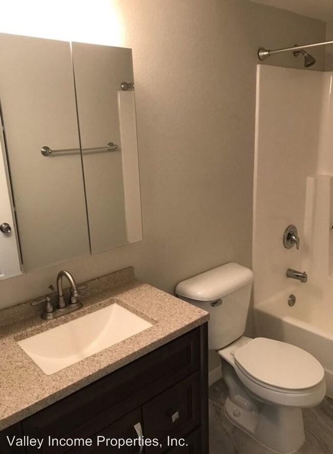 Building Photo - 39 W Medlock Dr