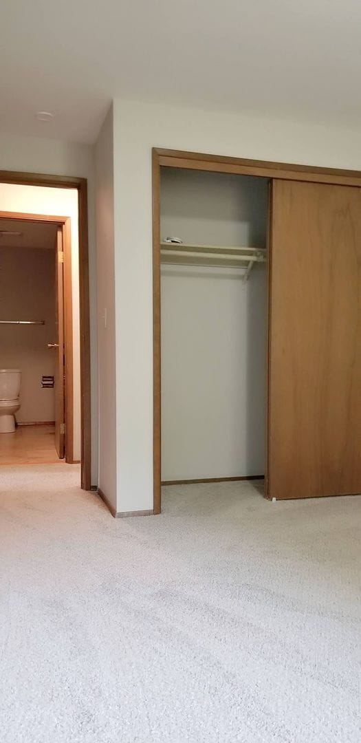 Building Photo - Hard to find 5 bedroom home in Tamoshan ne...
