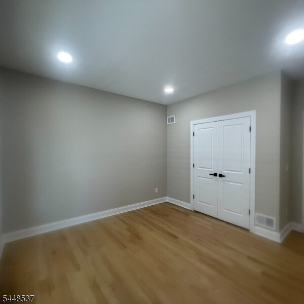 Building Photo - 1297 Avy St