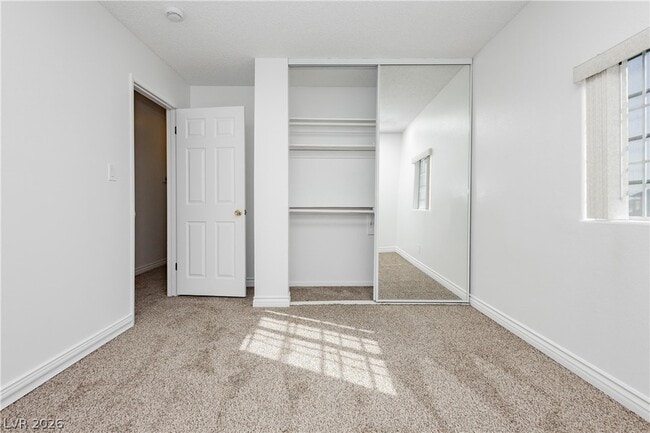 Building Photo - 3969 Manford Cir