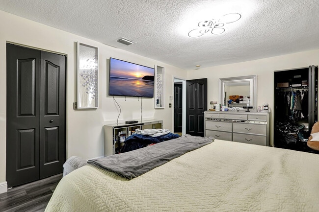 Building Photo - 12622 NW 9th St