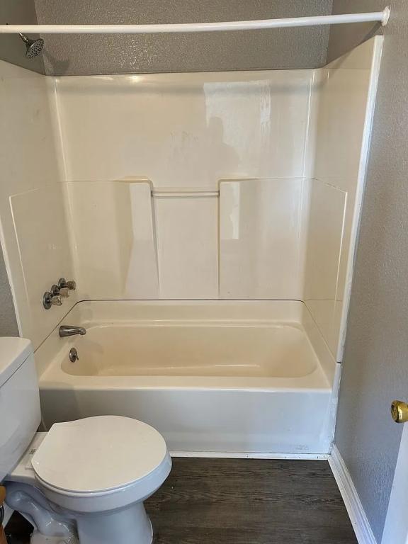 Building Photo - 2105 Taft St