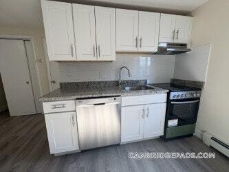 Building Photo - 15 Chester St