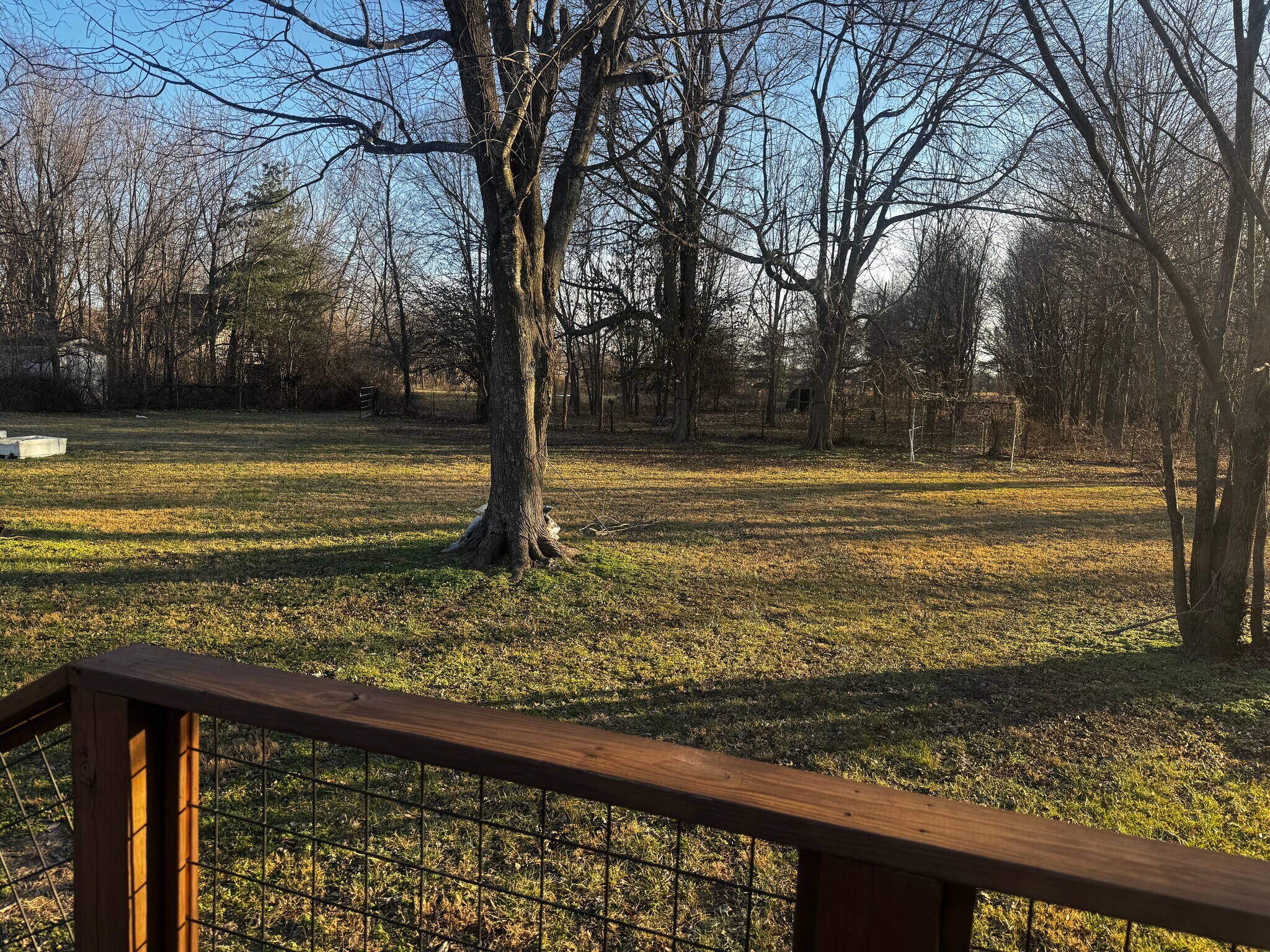 Building Photo - 4018 W Weaver Rd