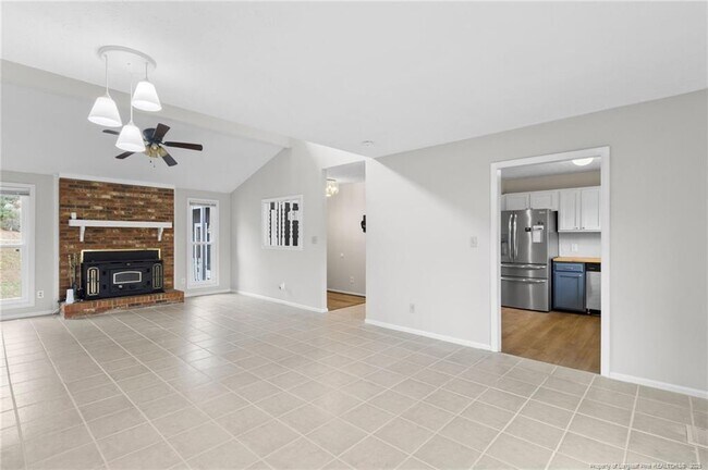 Building Photo - 1716 Valley Ridge Dr