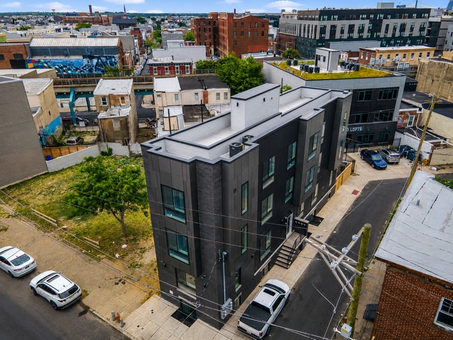 Building Photo - 122 E Cumberland St