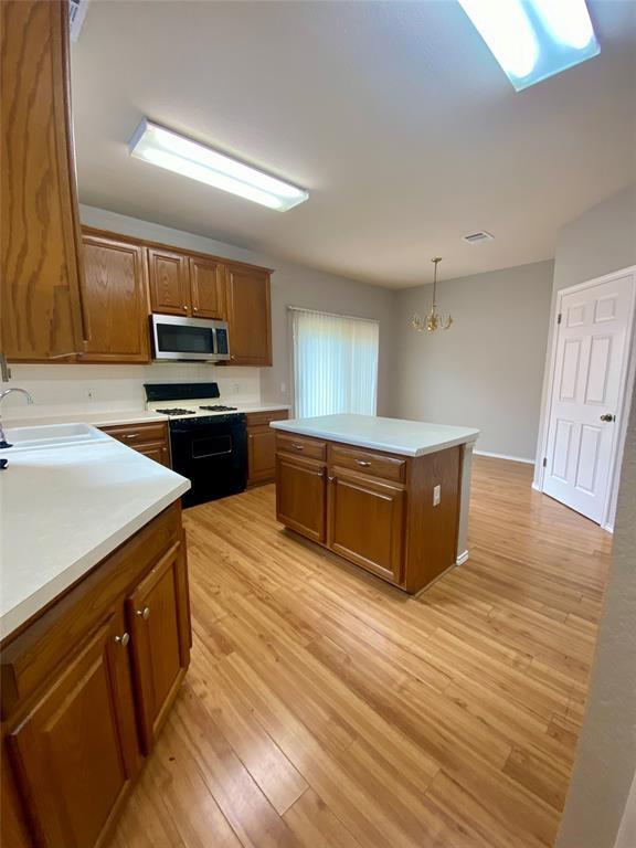 Building Photo - 6832 Auckland Dr