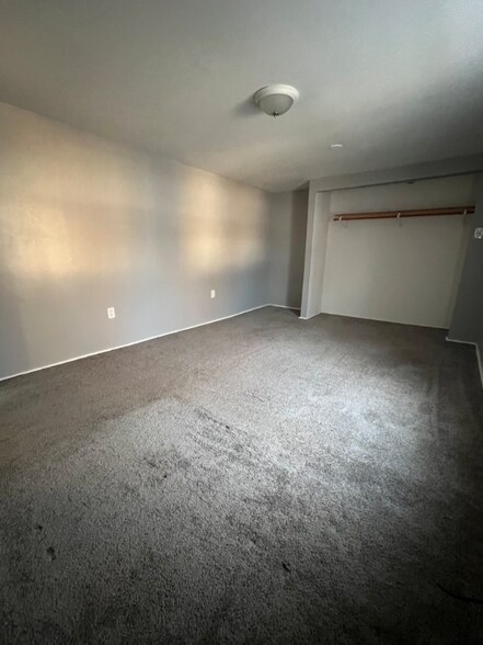 Building Photo - 2345 2nd Ave