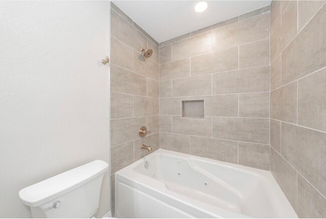 Building Photo - 4904 Arborlawn Dr