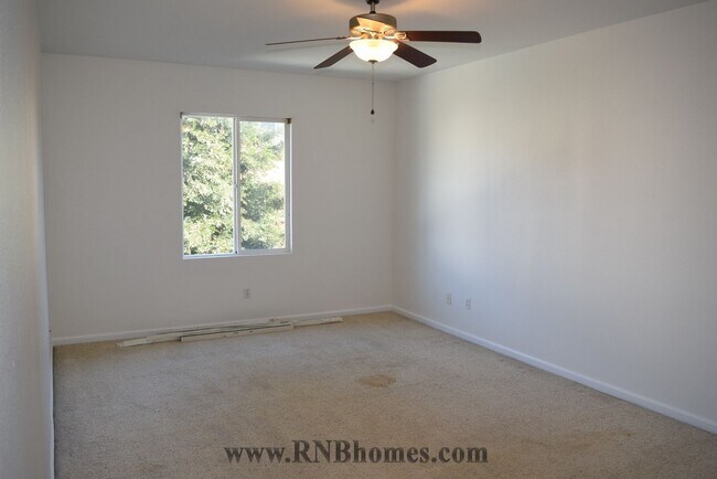 Building Photo - 6569 Powder Ridge Dr