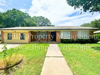 Building Photo - 509 Lake Shore Dr