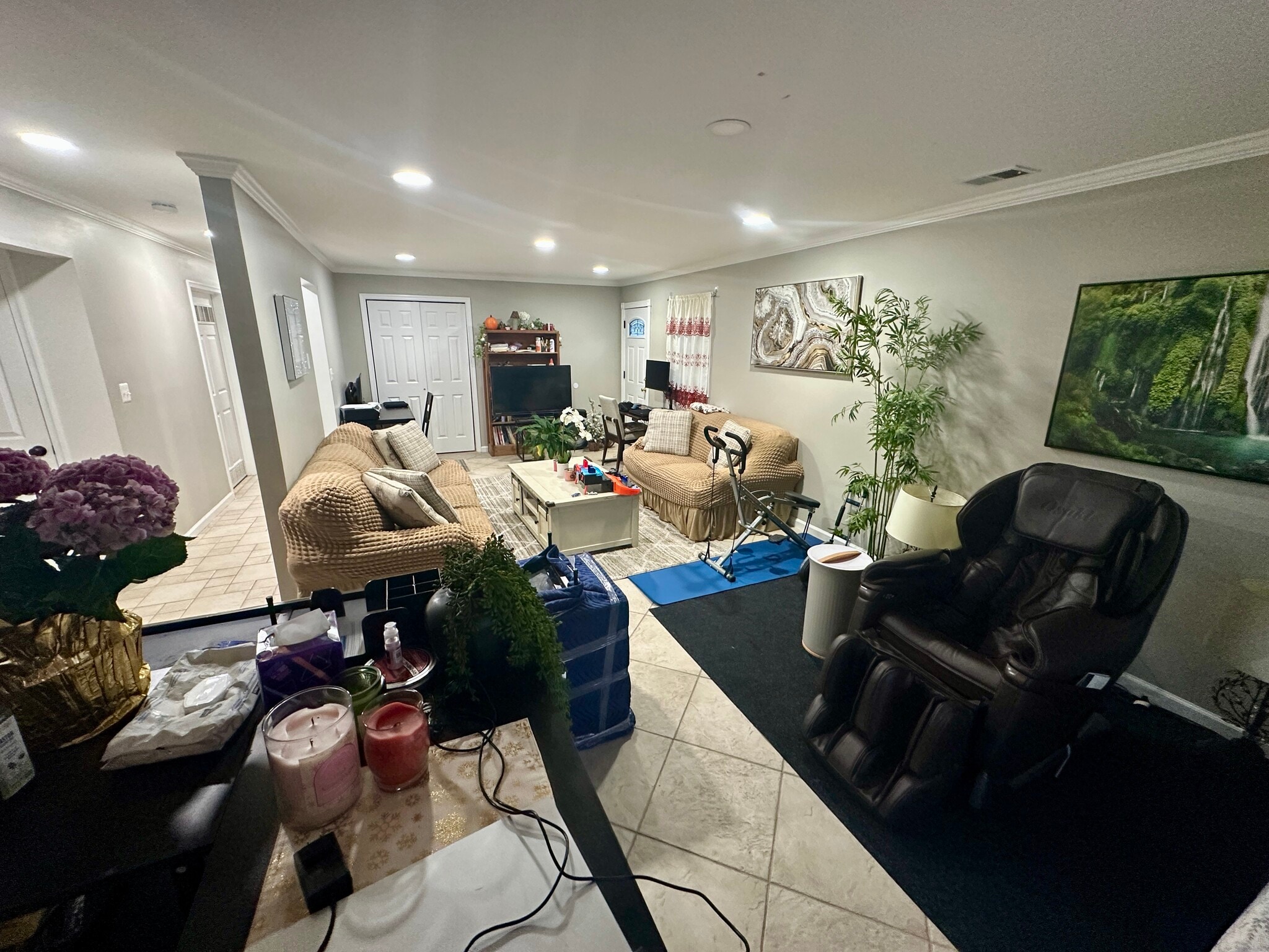 Building Photo - 327 Edgewood Rd