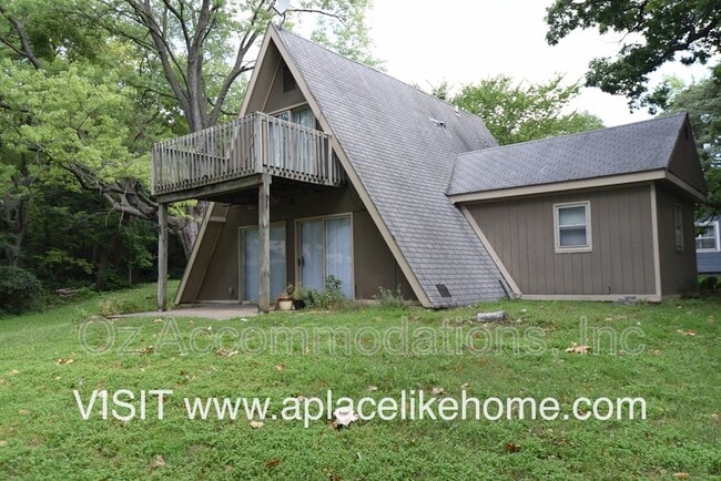 Building Photo - 5402 NW Venetian Dr