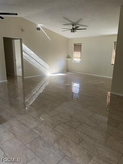 Building Photo - 1723 SE Van Loon Terrace