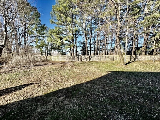 Building Photo - 1244 SW Elm Tree Rd