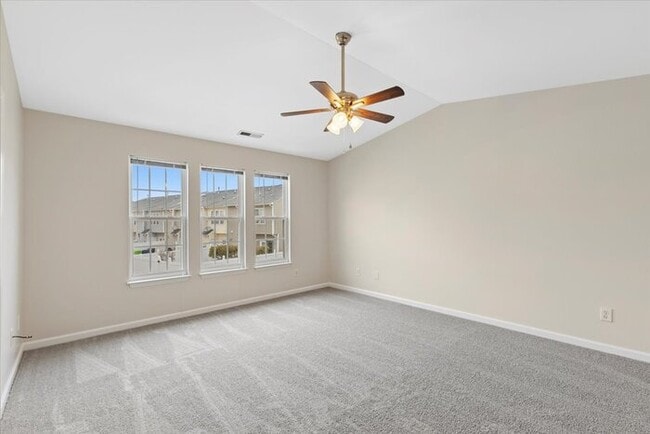 Building Photo - ***Coming Soon!!!***NE Raleigh Townhome For Rent