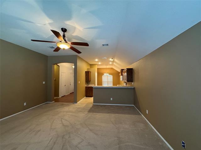 Building Photo - 1240 W Cottonwood Dr
