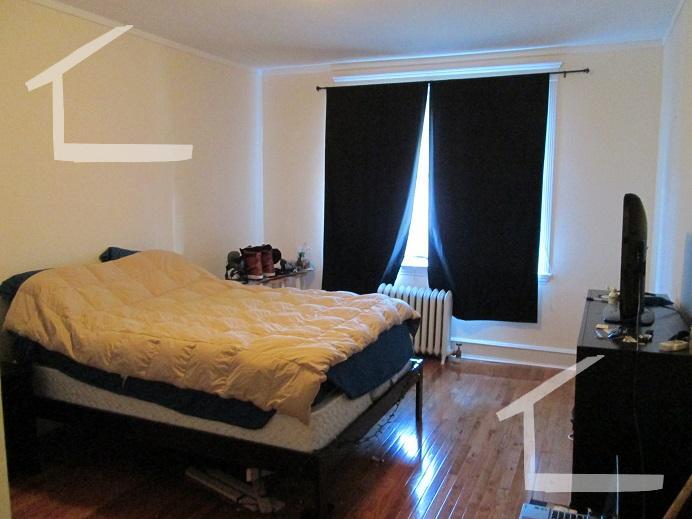 Building Photo - 324 Saint Paul St