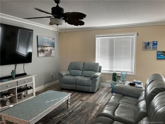 Building Photo - 5323 SE Miles Grant Rd