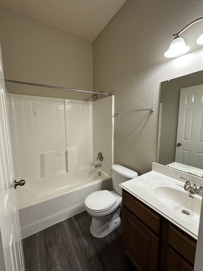 Building Photo - Coming Soon! 3BD 2BA Home for Rent: Kyle T...
