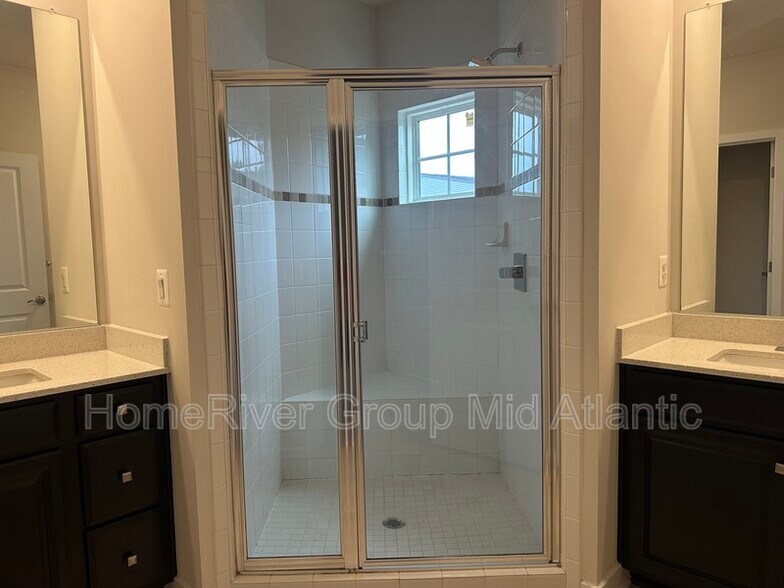 Building Photo - 9342 Sweetbay Magnolia Ct