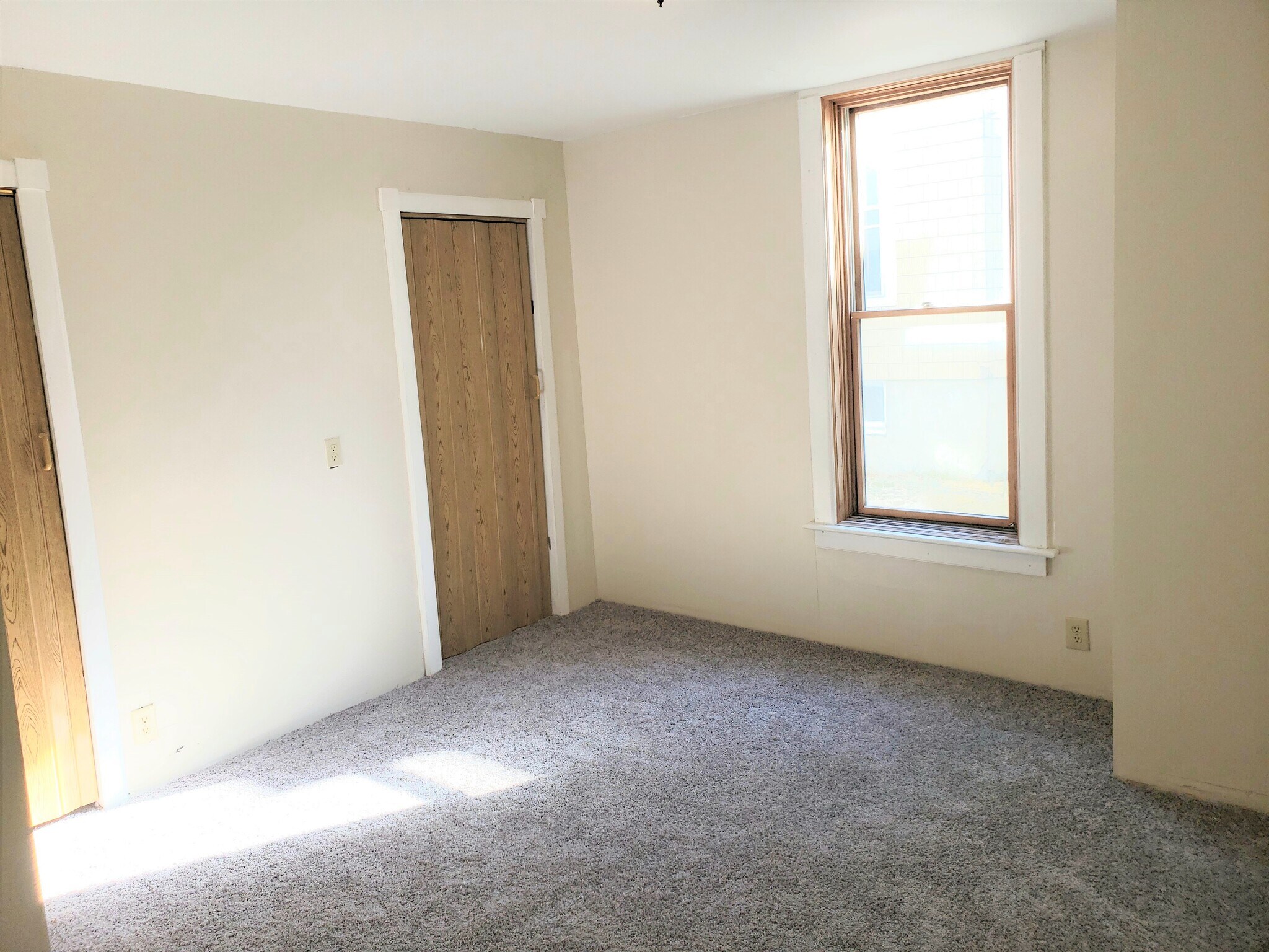 Building Photo - 4 High St